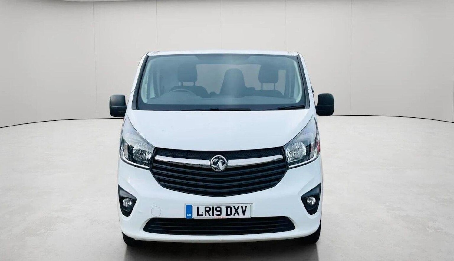 Used Vauxhall Vivaro 2019 for sale - 78070284: Photo 2