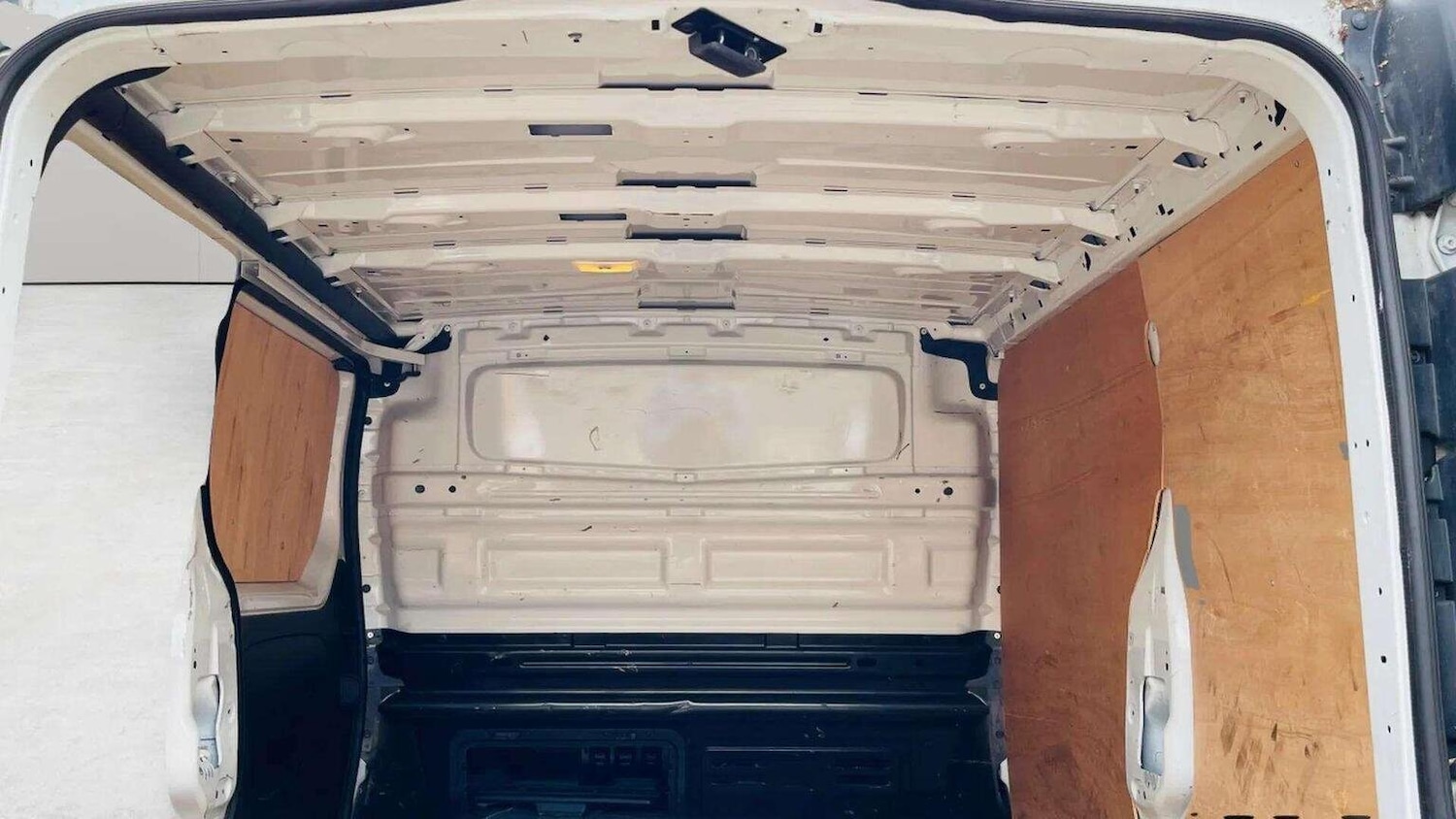 Used Vauxhall Vivaro 2019 for sale - 78070284: Photo 27