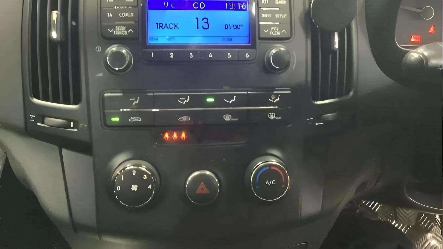 Used Hyundai i30 2010 for sale - 78170248: Photo 6