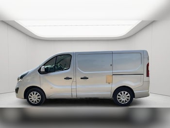 Used Vauxhall Vivaro 2017 for sale - 79471526: Photo