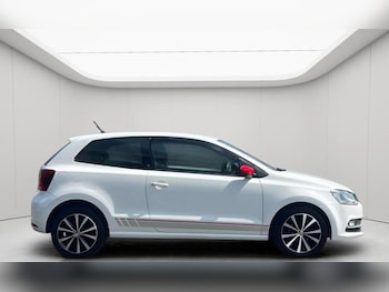 Used Volkswagen Polo 2017 for sale - 79189051: Photo