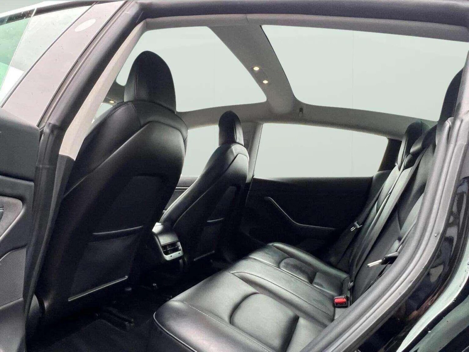 Used Tesla Model 3 2019 for sale - 78070553: Photo 14