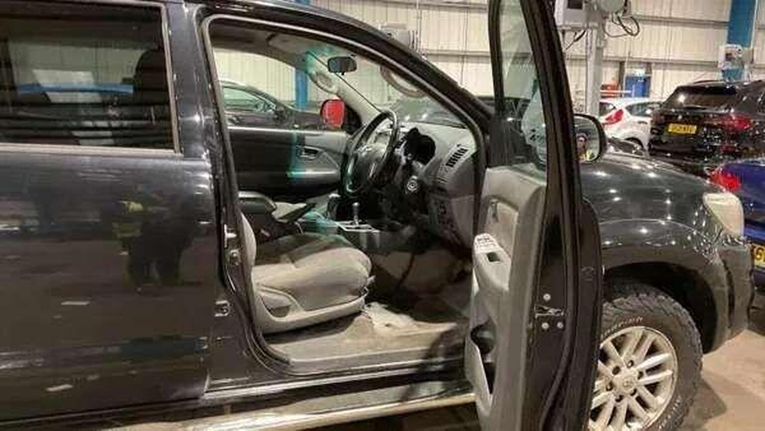 Used Toyota Hilux 2012 for sale - 78070332: Photo 4