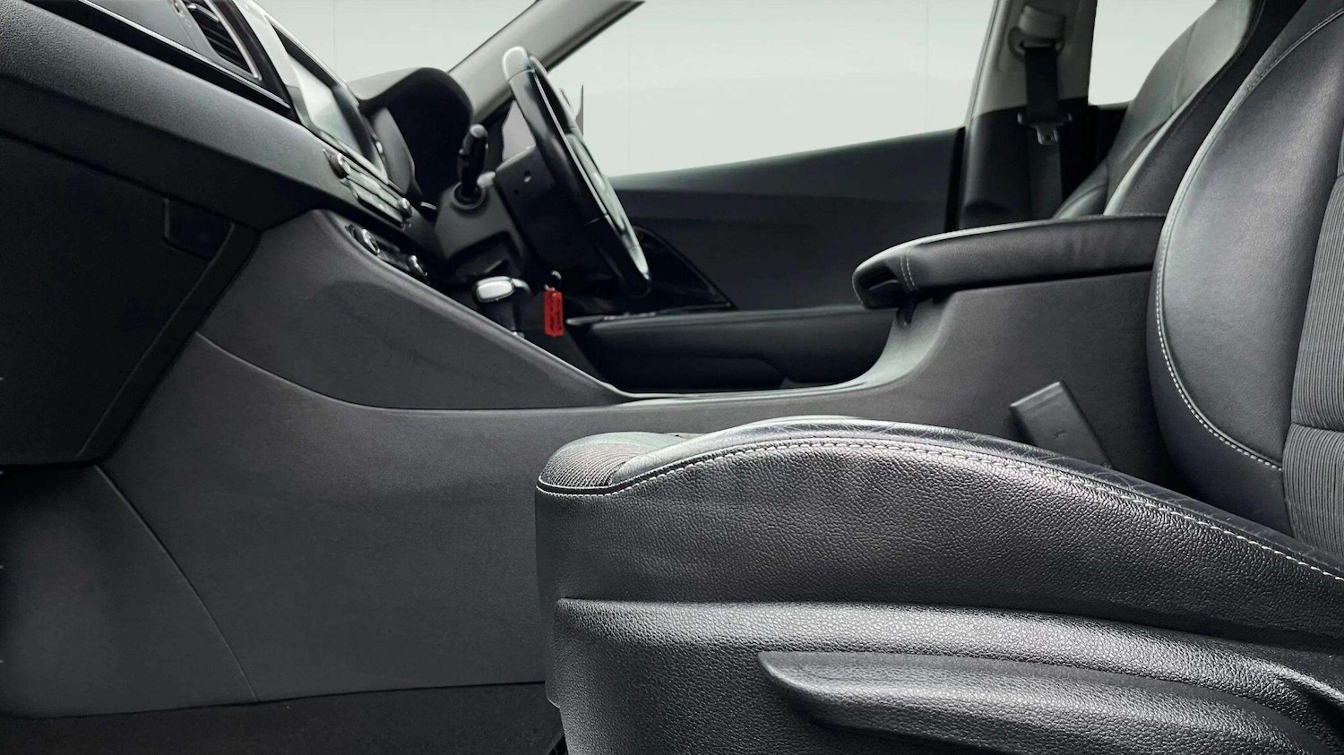 Used Kia Niro 2018 for sale - 78086786: Photo 49