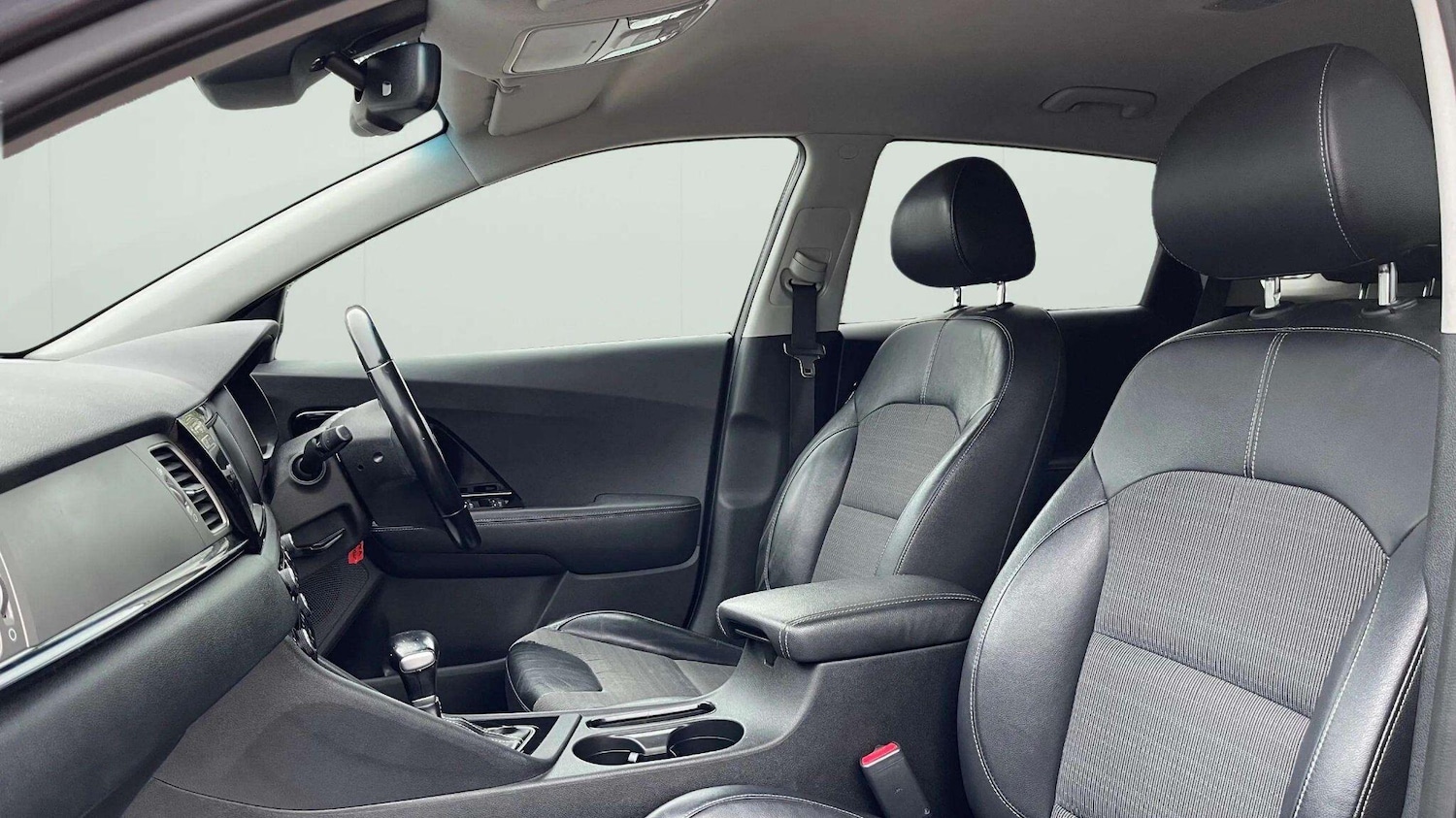 Used Kia Niro 2018 for sale - 78086786: Photo 51