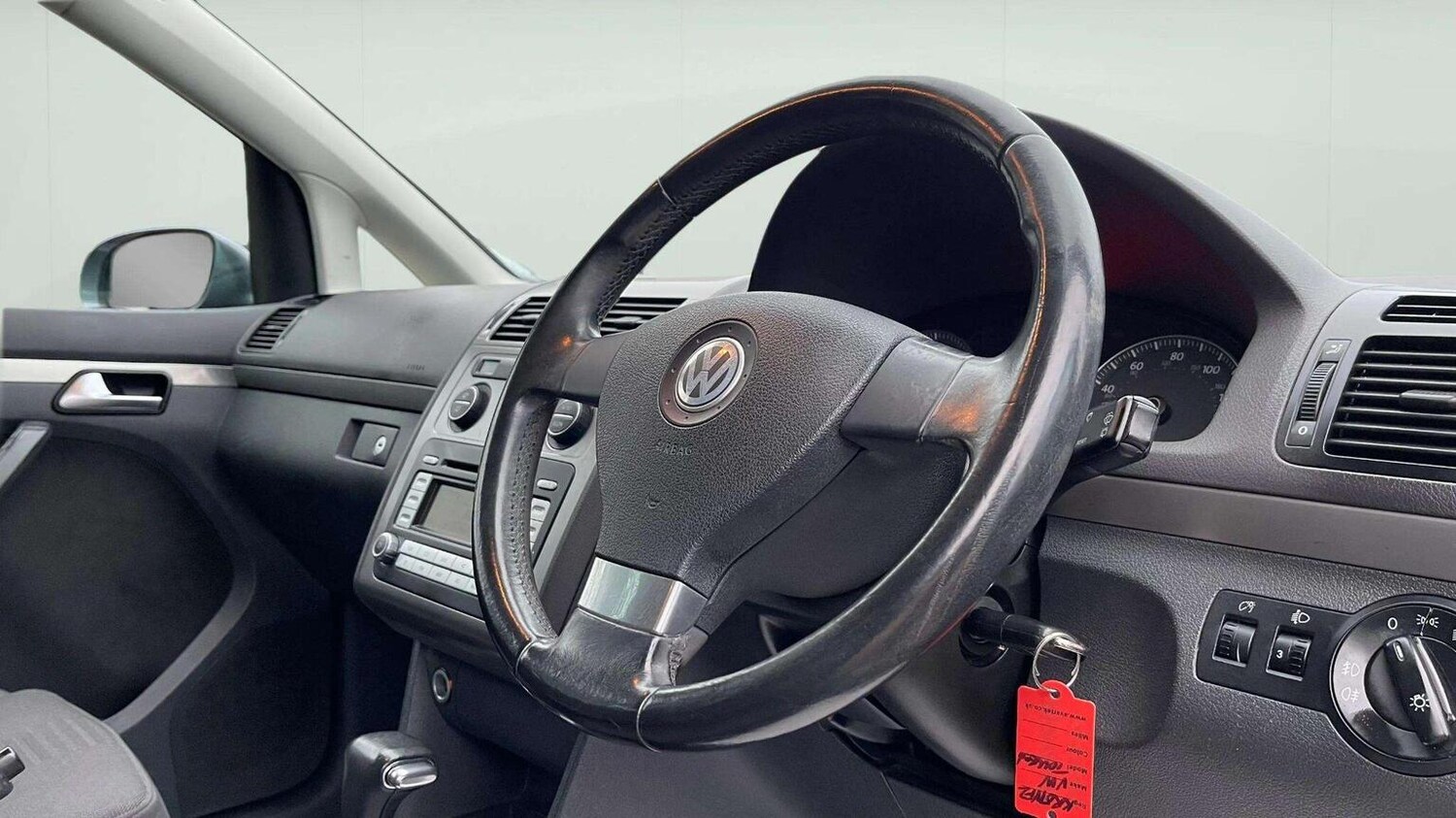 Used Volkswagen Touran 2007 for sale - 78070327: Photo 16