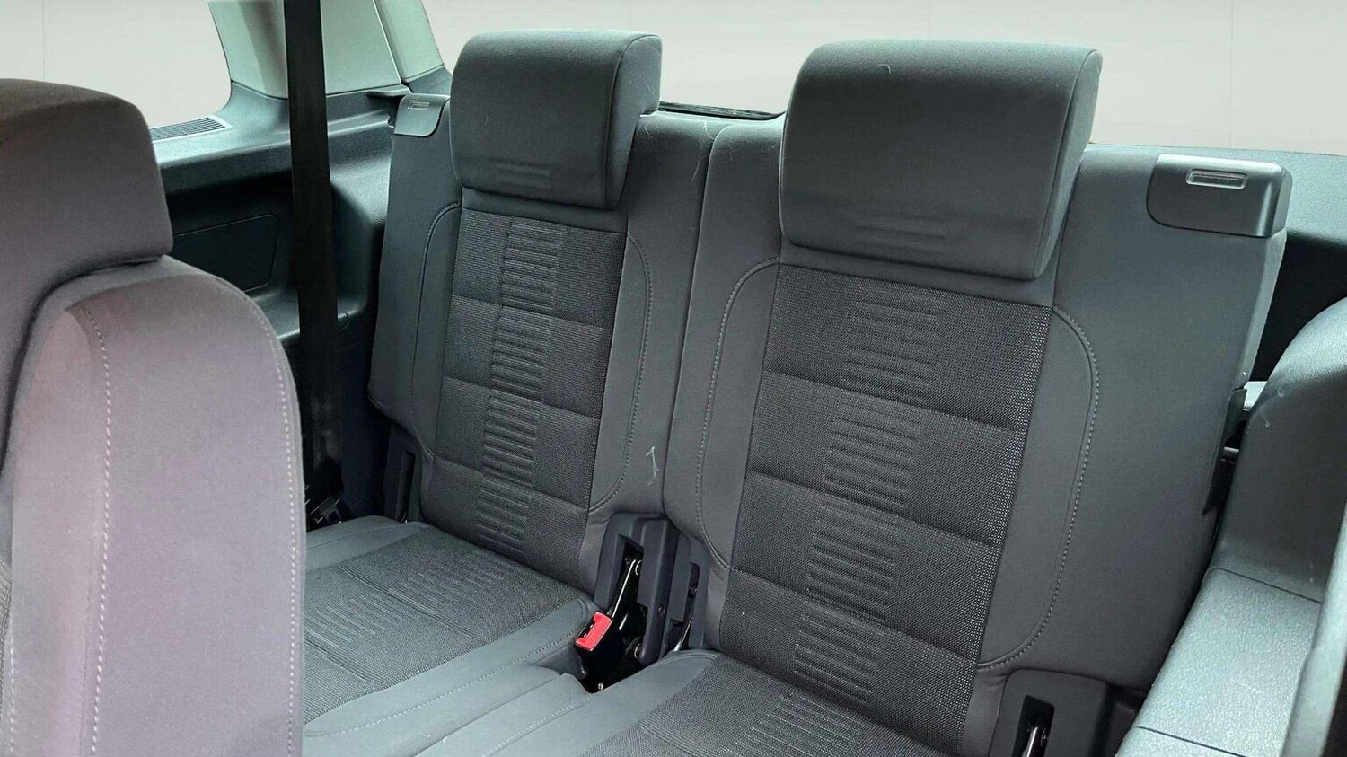 Used Volkswagen Touran 2007 for sale - 78070327: Photo 35