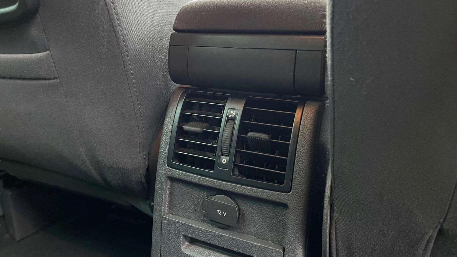 Used Volkswagen Touran 2007 for sale - 78070327: Photo 42