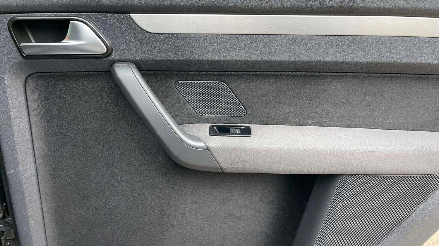 Used Volkswagen Touran 2007 for sale - 78070327: Photo 43