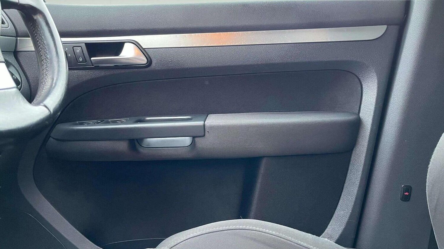 Used Volkswagen Touran 2007 for sale - 78070327: Photo 45