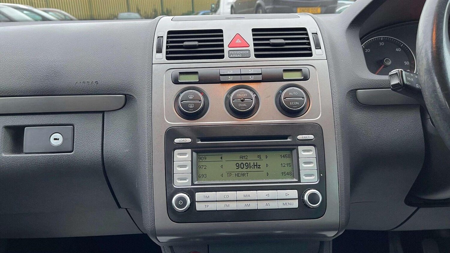 Used Volkswagen Touran 2007 for sale - 78070327: Photo 51