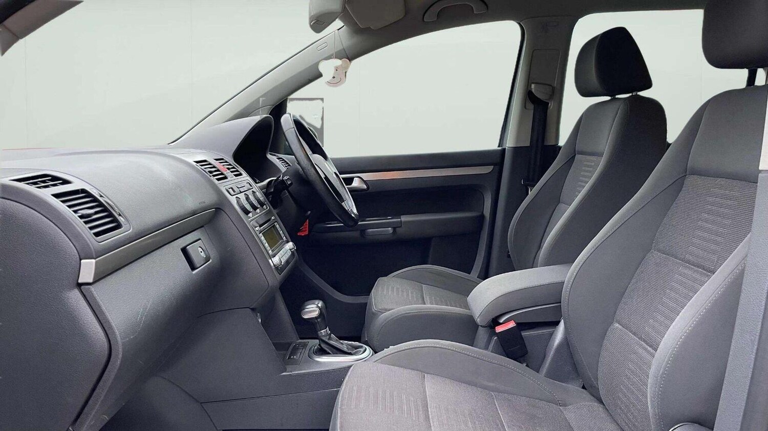 Used Volkswagen Touran 2007 for sale - 78070327: Photo 54