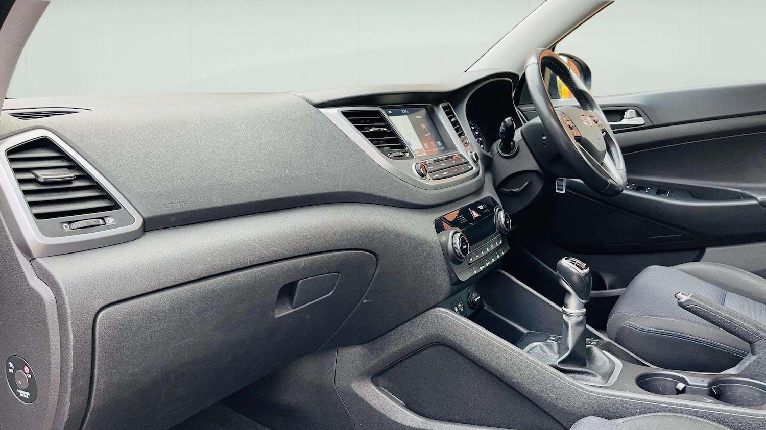 Used Hyundai TUCSON 2018 for sale - 78086084: Photo 15