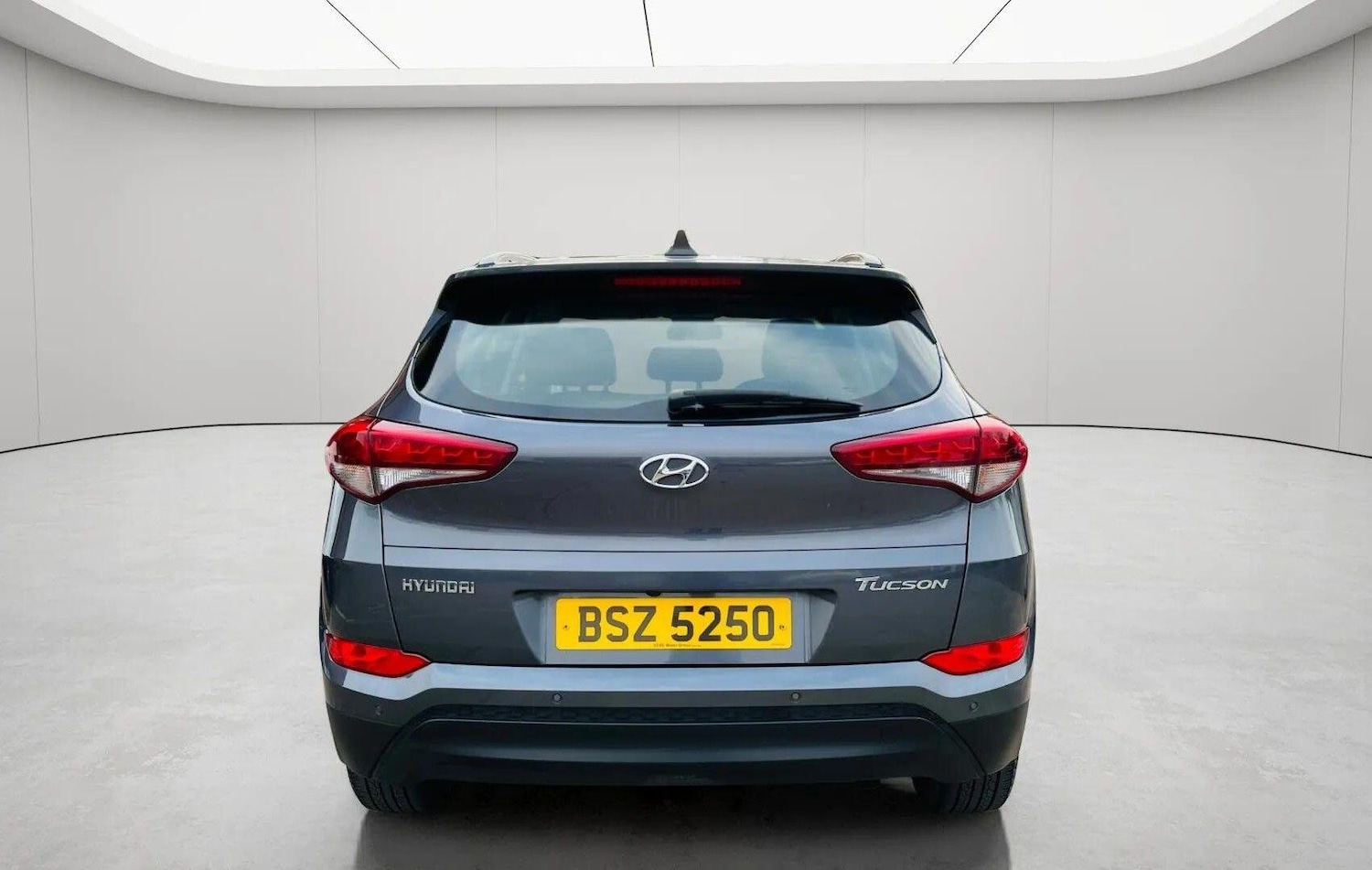 Used Hyundai TUCSON 2018 for sale - 78086084: Photo 3