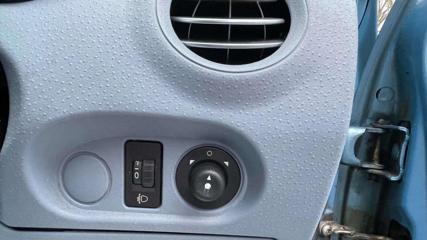 Used Citroen C3 2002 for sale - 78171226: Photo 26