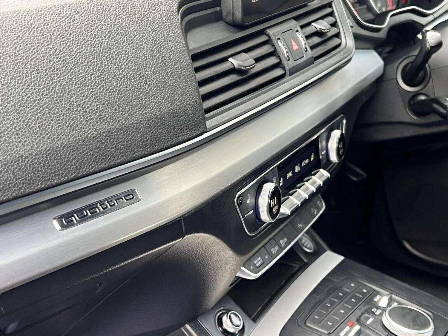 Used Audi Q5 2018 for sale - 78170841: Photo 10