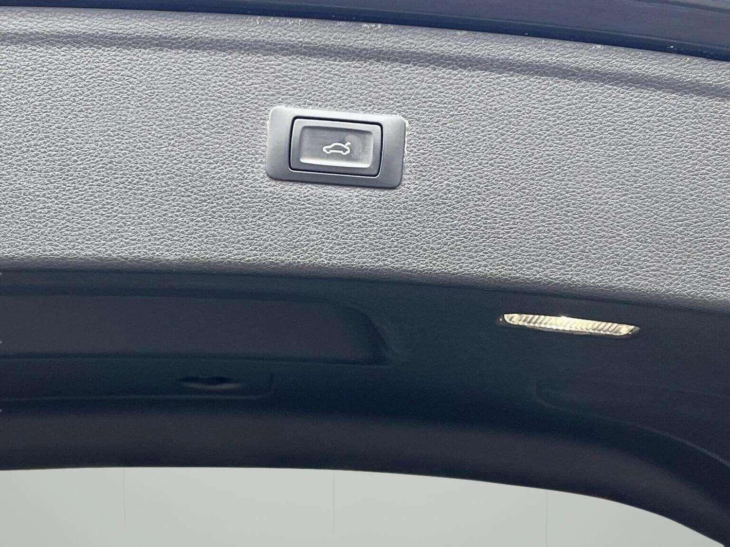 Used Audi Q5 2018 for sale - 78170841: Photo 29