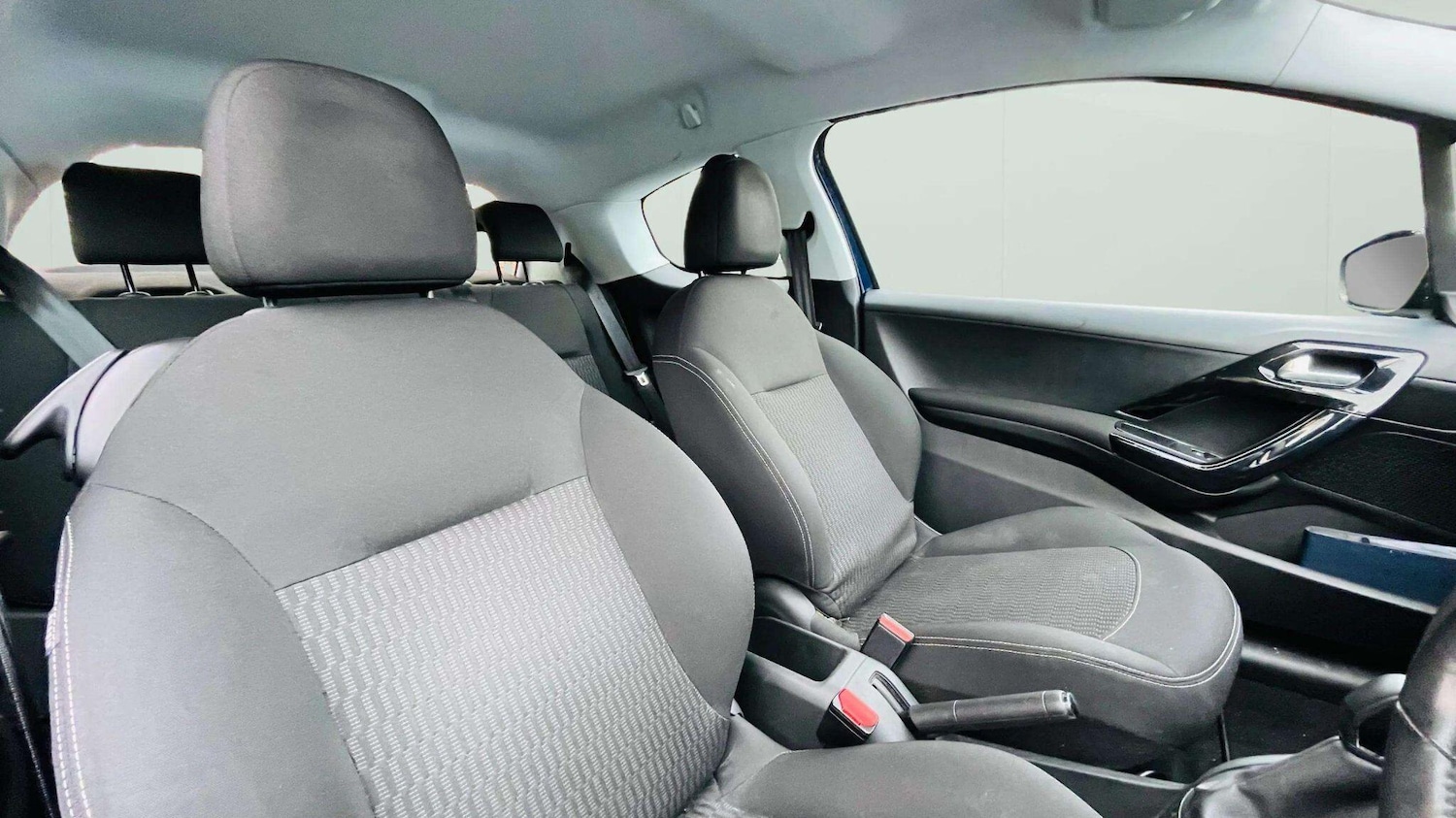 Used Peugeot 208 2016 for sale - 78087189: Photo 17