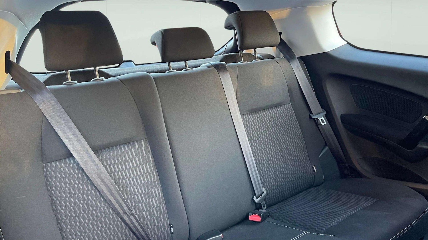 Used Peugeot 208 2016 for sale - 78087189: Photo 23