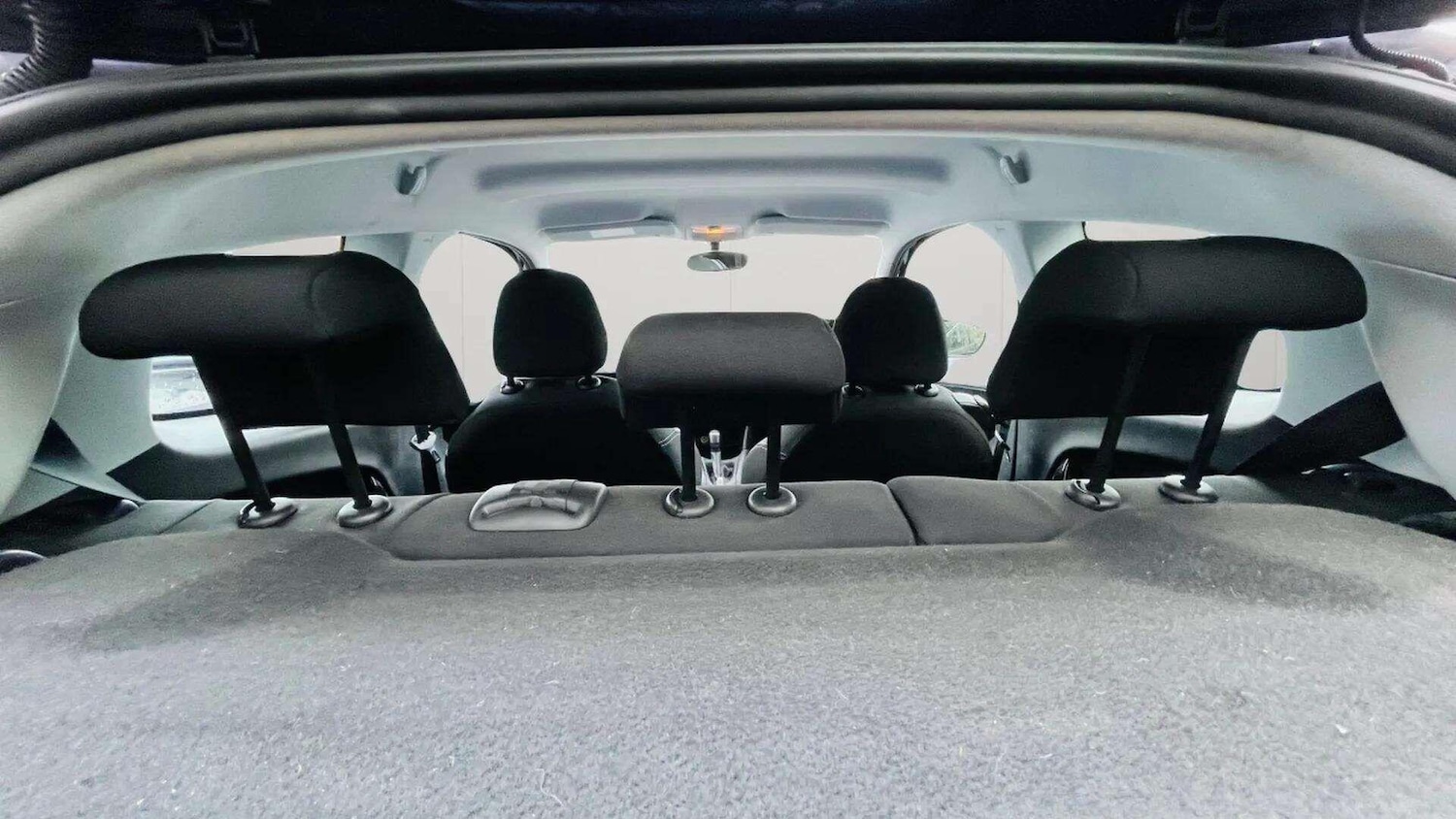 Used Peugeot 208 2016 for sale - 78087189: Photo 30