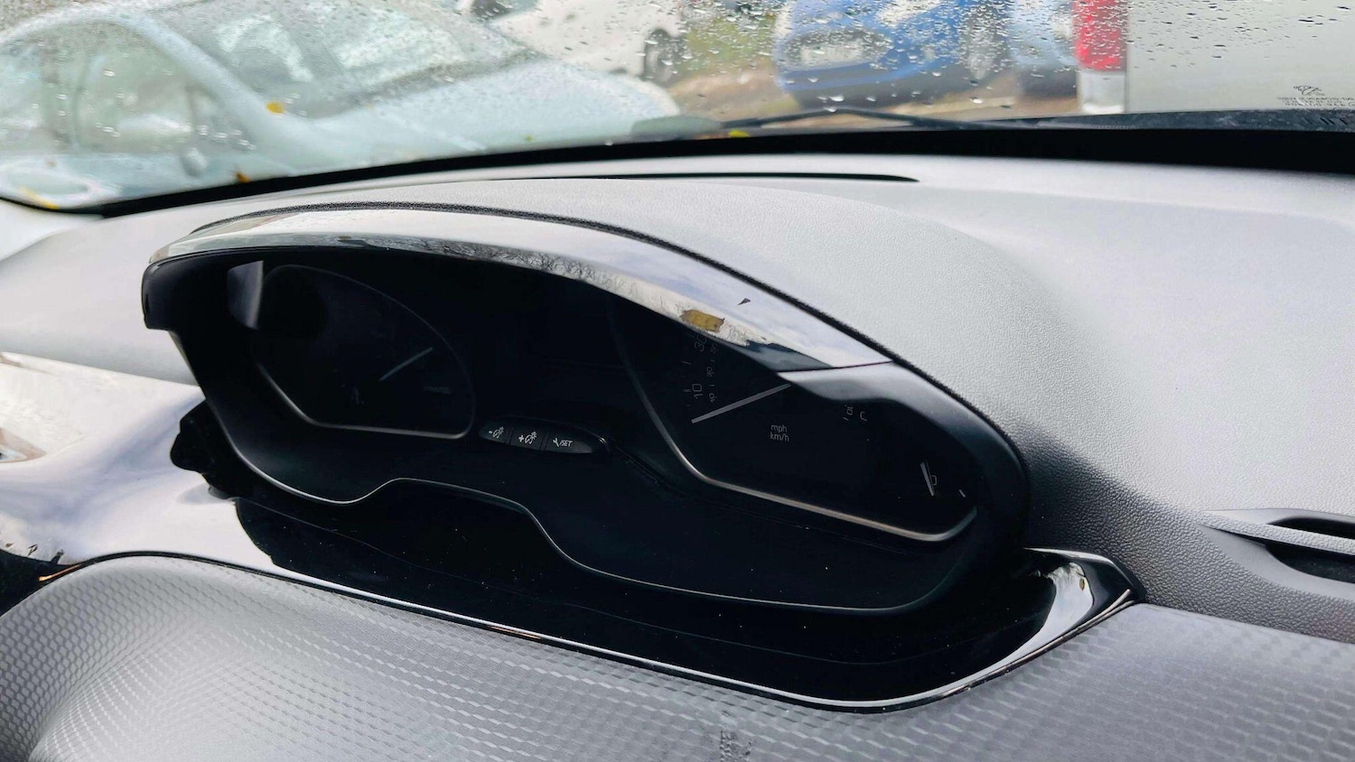 Used Peugeot 208 2016 for sale - 78087189: Photo 38