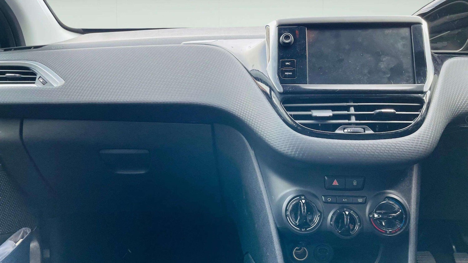 Used Peugeot 208 2016 for sale - 78087189: Photo 40