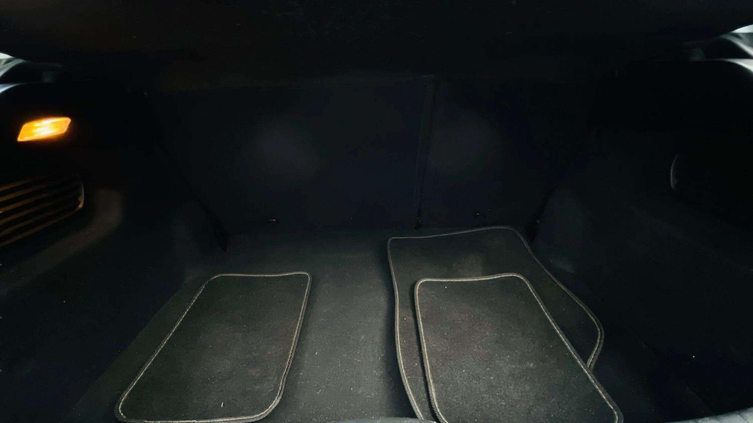 Used Peugeot 208 2016 for sale - 78087189: Photo 42