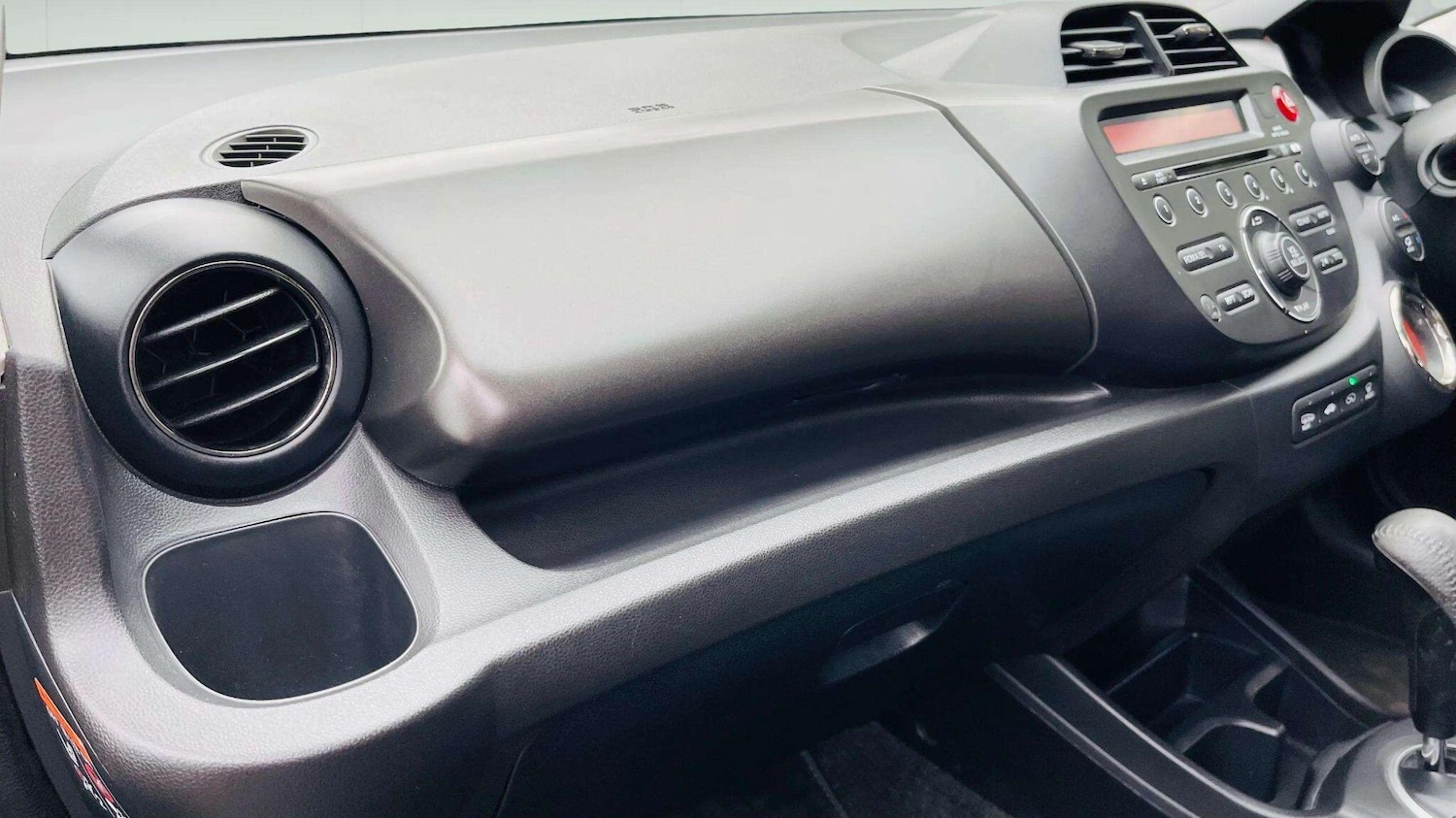 Used Honda Jazz 2015 for sale - 78170806: Photo 11