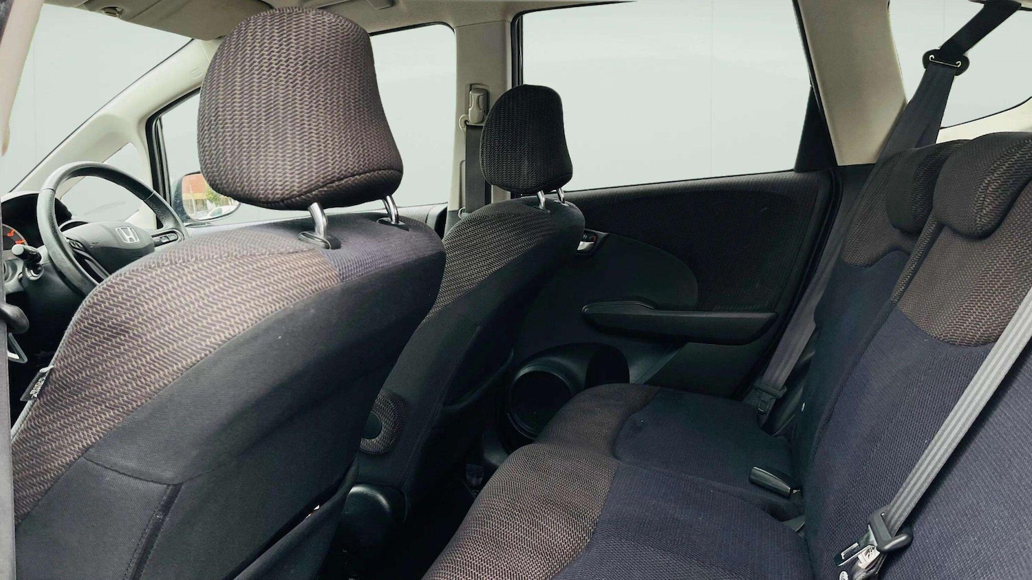 Used Honda Jazz 2015 for sale - 78170806: Photo 38