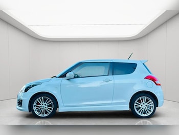 Used Suzuki Swift 2015 for sale - 79211908: Photo
