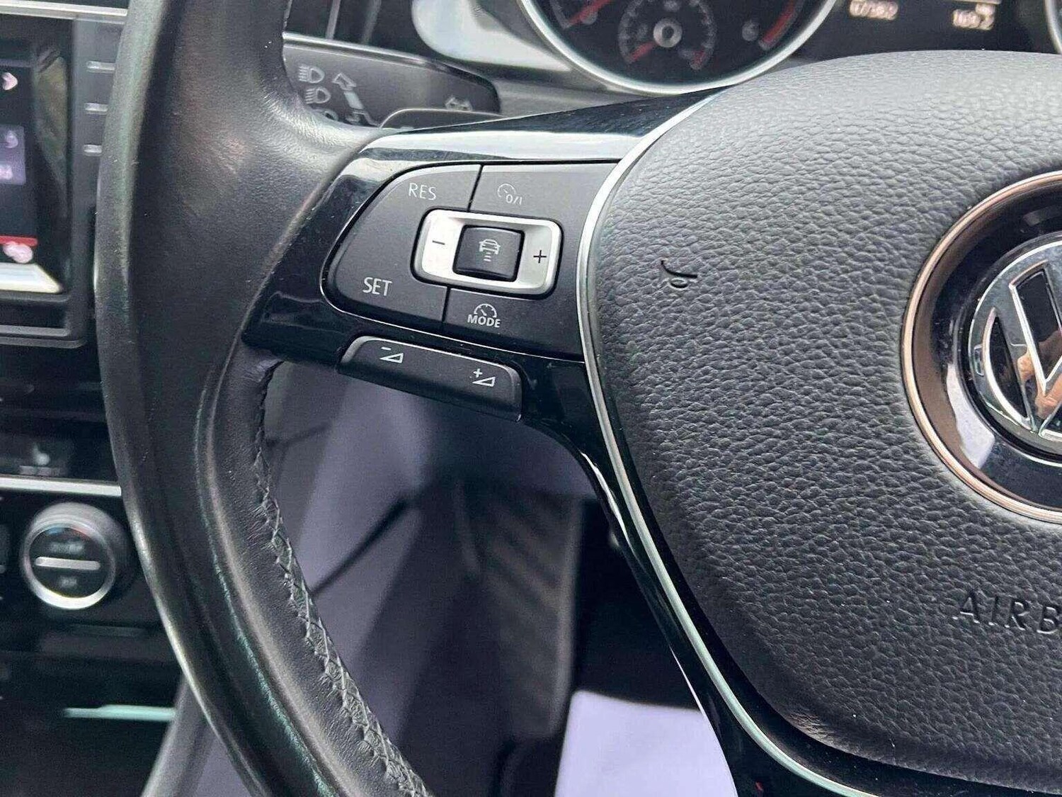 Used Volkswagen Golf 2013 for sale - 78070474: Photo 11