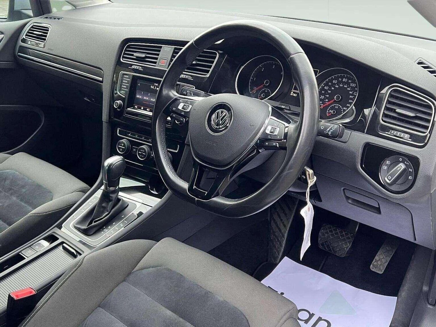 Used Volkswagen Golf 2013 for sale - 78070474: Photo 20