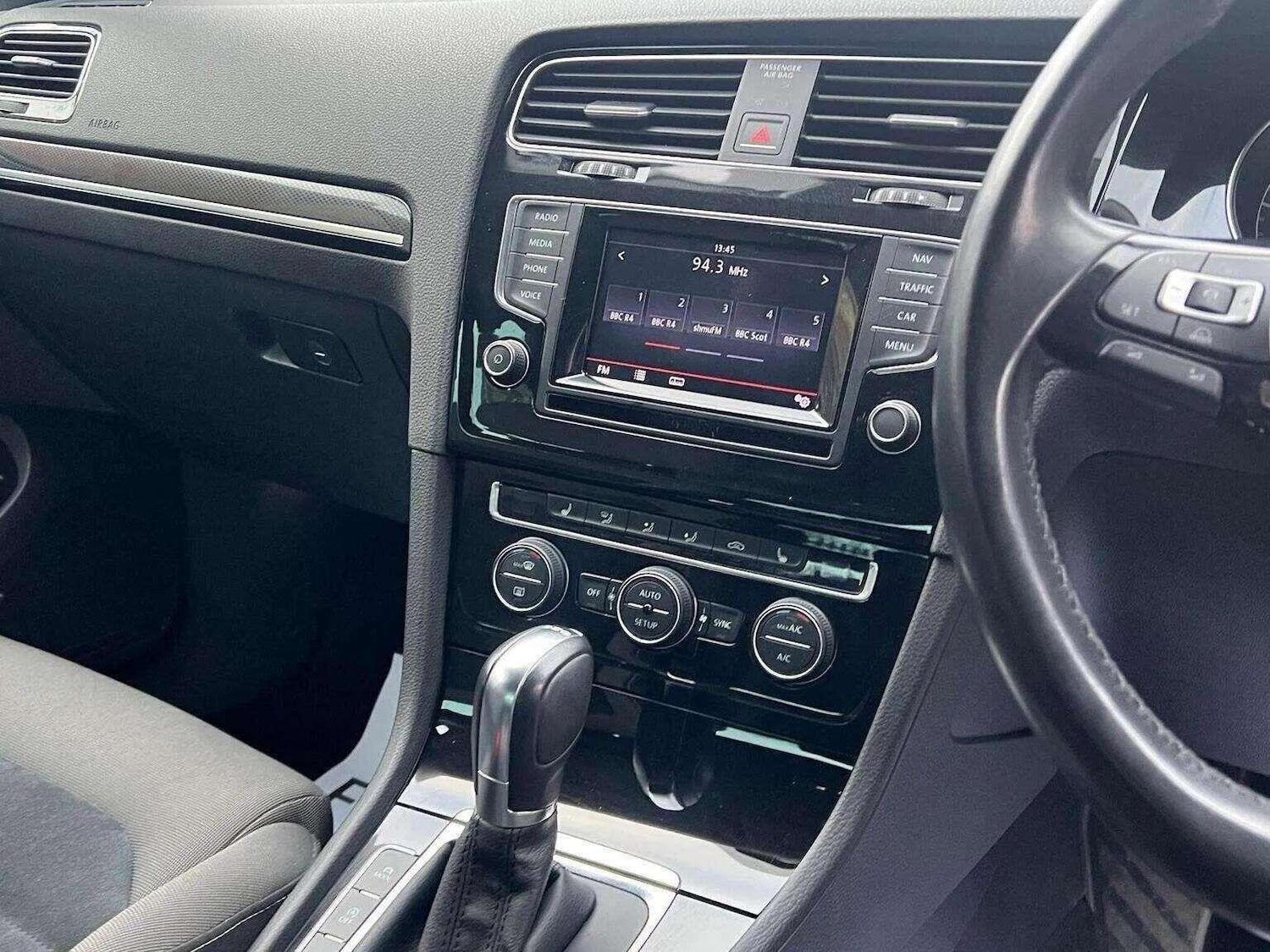 Used Volkswagen Golf 2013 for sale - 78070474: Photo 21