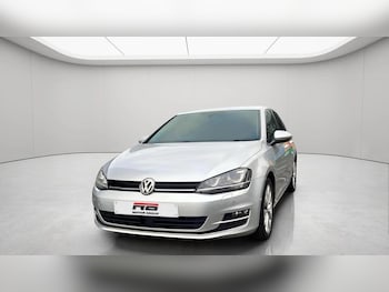 Used Volkswagen Golf 2013 for sale - 78070474: Photo