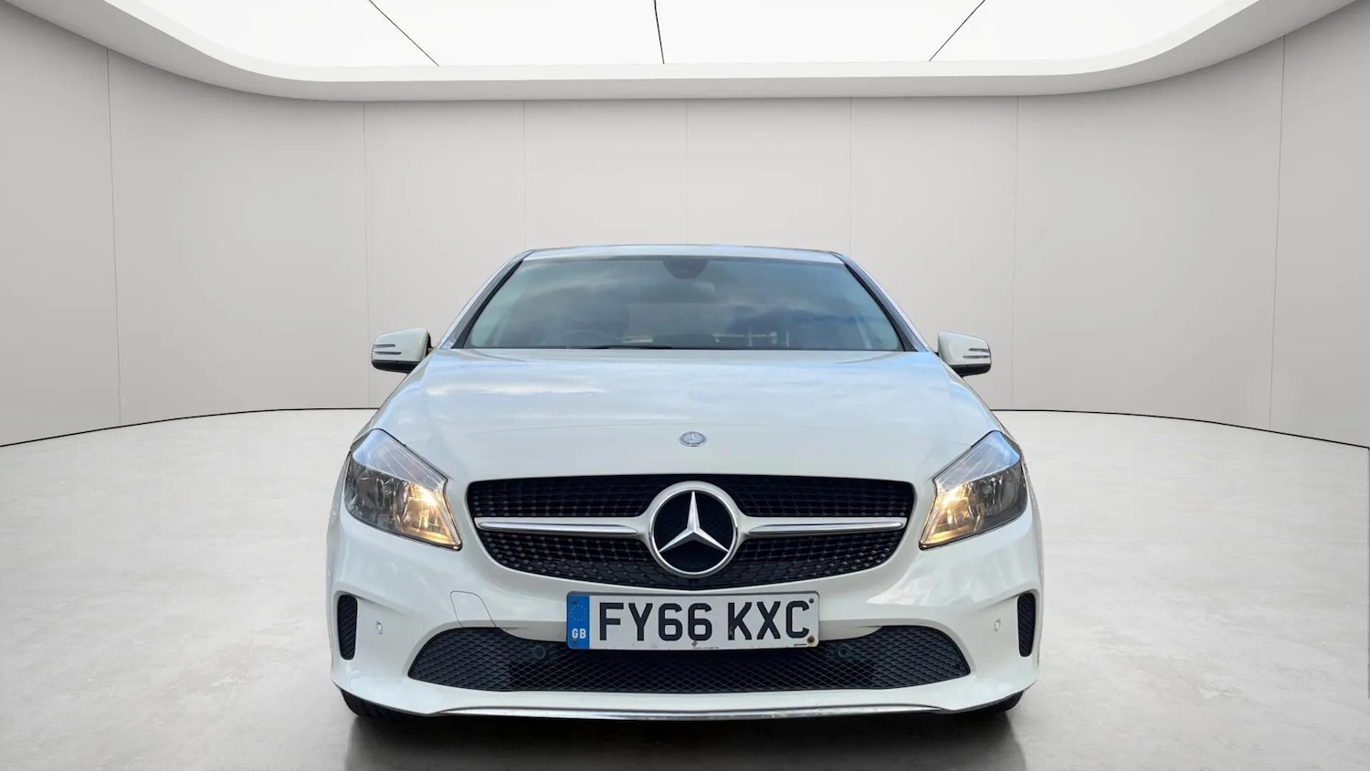 Used Mercedes-Benz A-Class 2016 for sale - 78171061: Photo 2