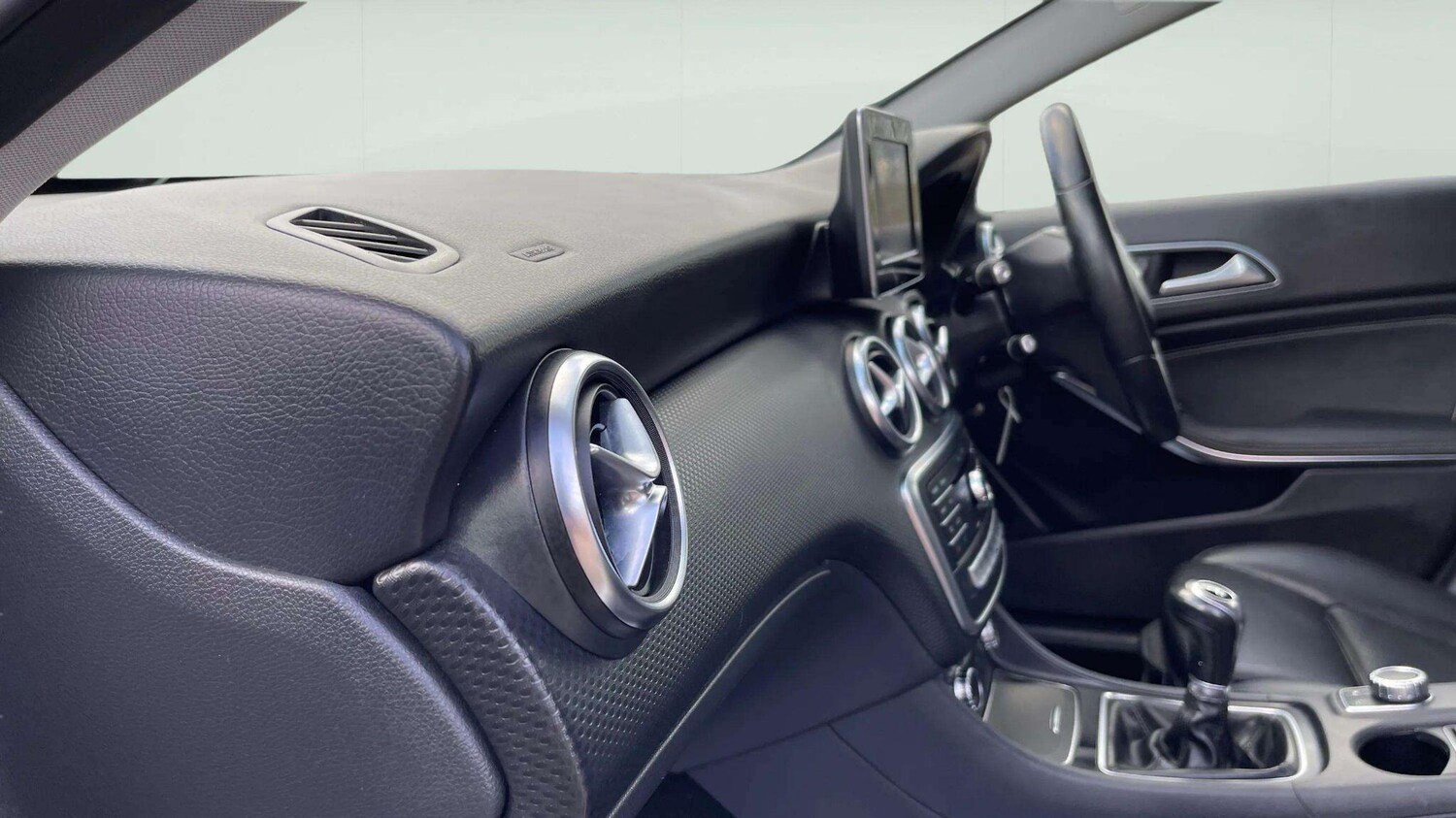 Used Mercedes-Benz A-Class 2016 for sale - 78171061: Photo 46