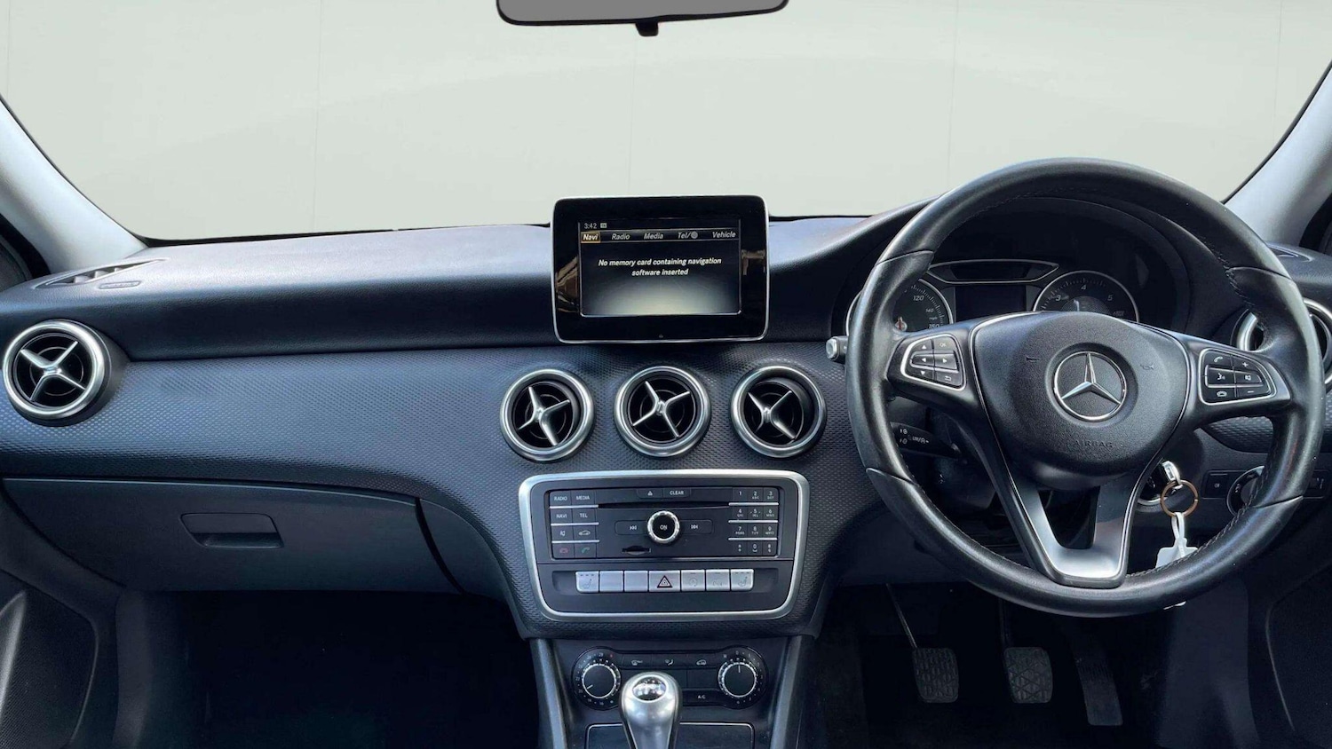 Used Mercedes-Benz A-Class 2016 for sale - 78171061: Photo 5