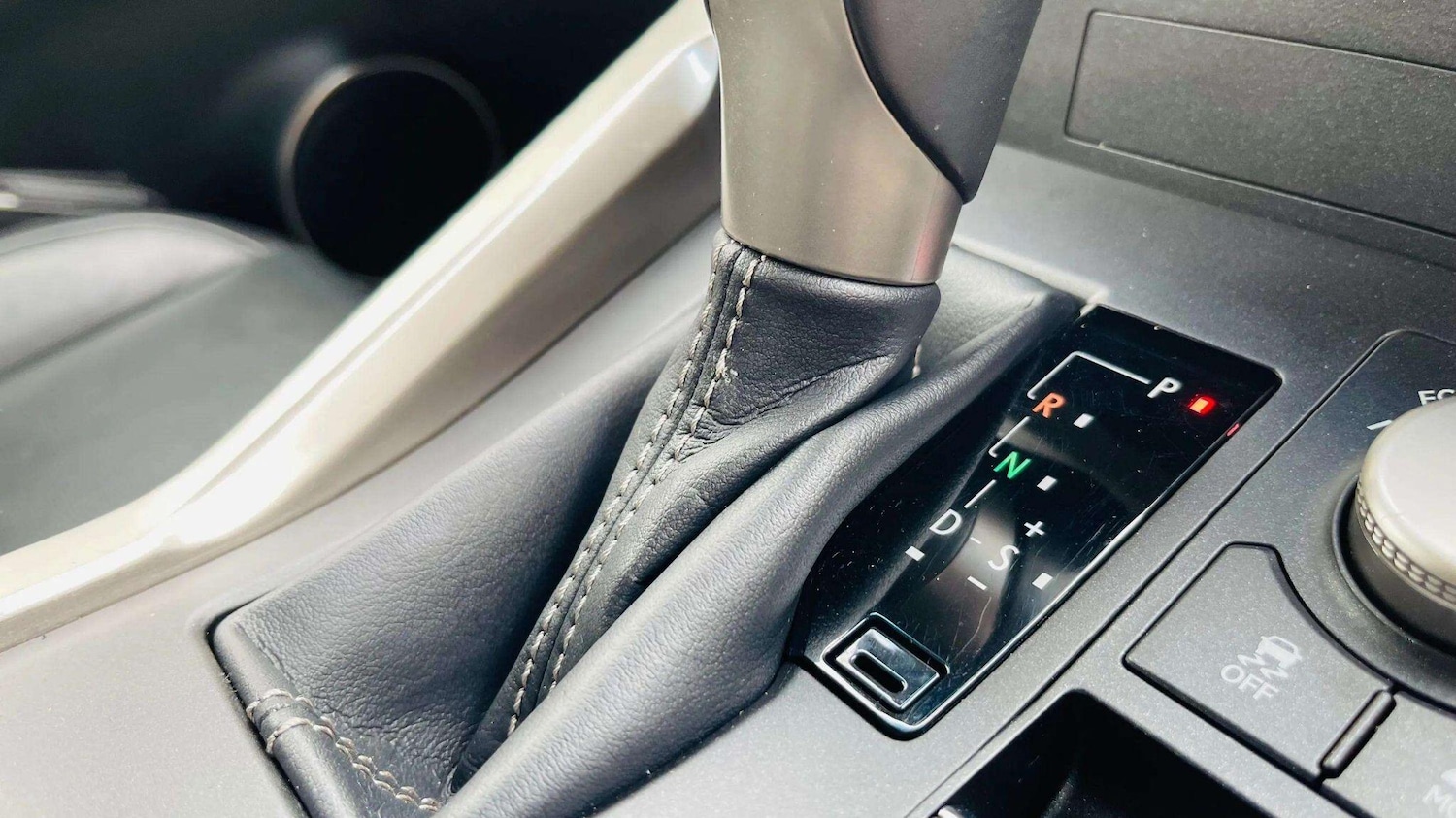 Used Lexus NX 2016 for sale - 78184747: Photo 38