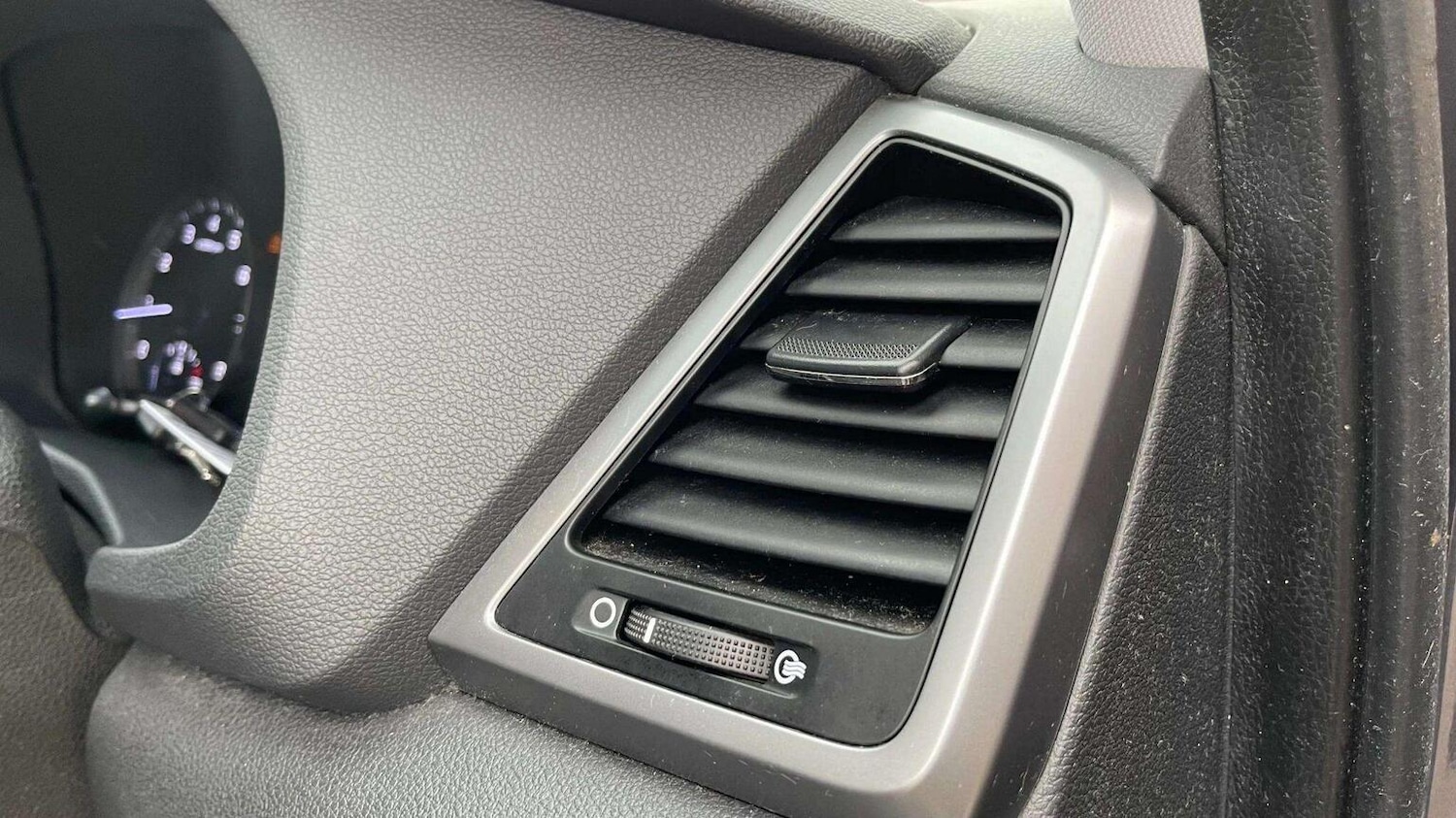 Used Hyundai TUCSON 2018 for sale - 78070560: Photo 31