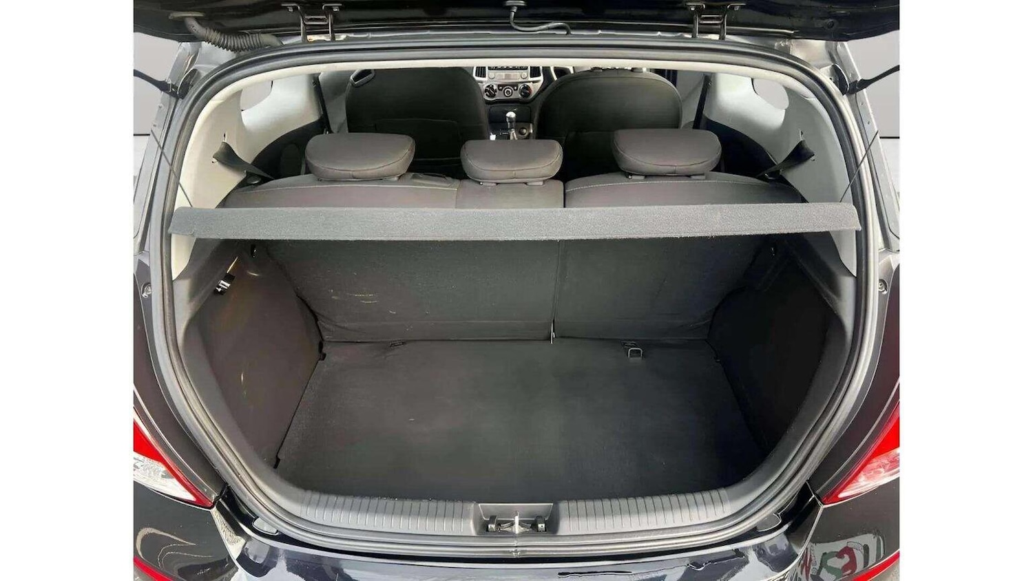 Used Hyundai i20 2013 for sale - 78070458: Photo 26