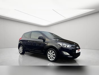Used Hyundai i20 2013 for sale - 78070458: Photo