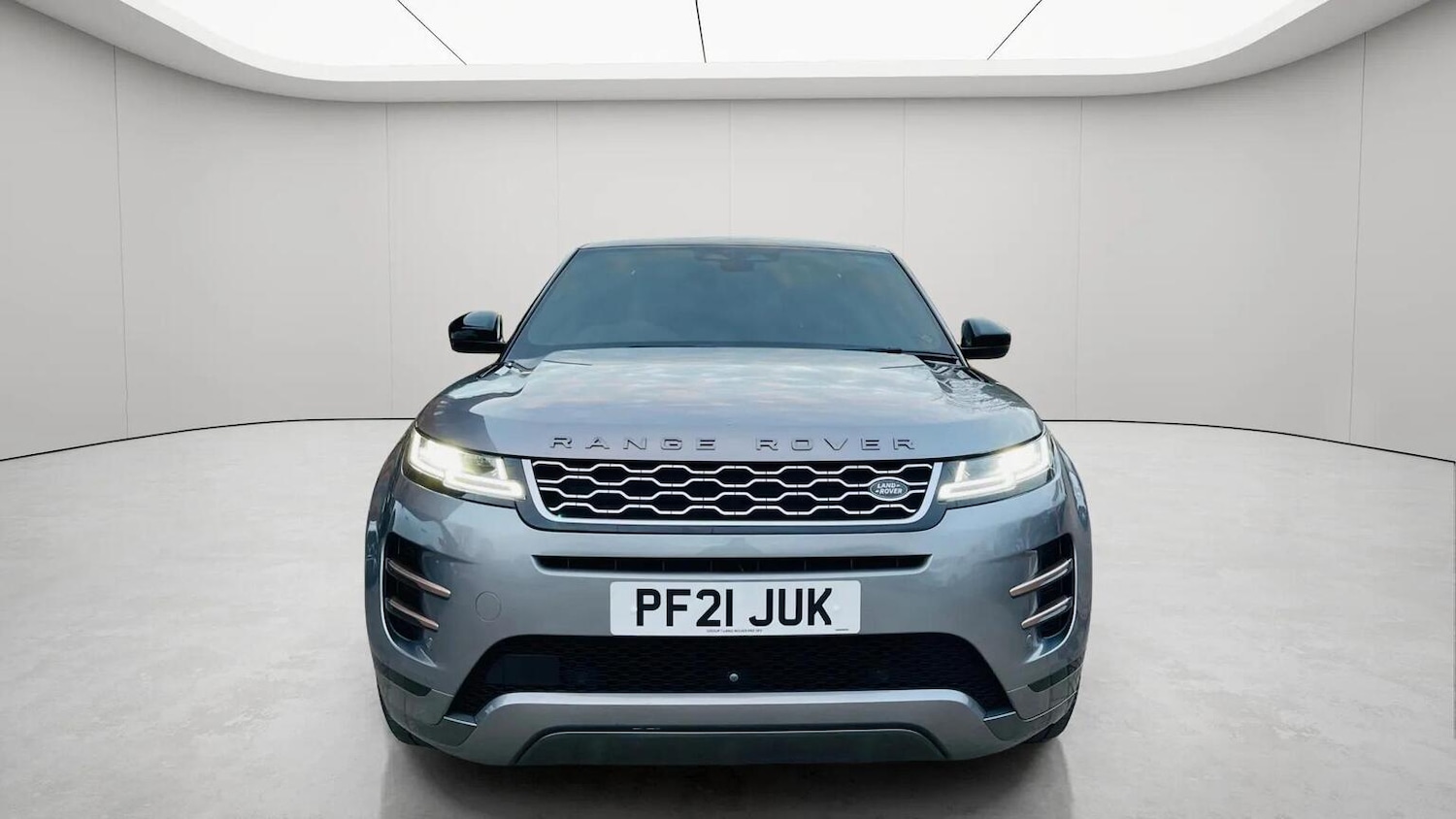 Used Land Rover Range Rover Evoque 2021 for sale - 78070297: Photo 2
