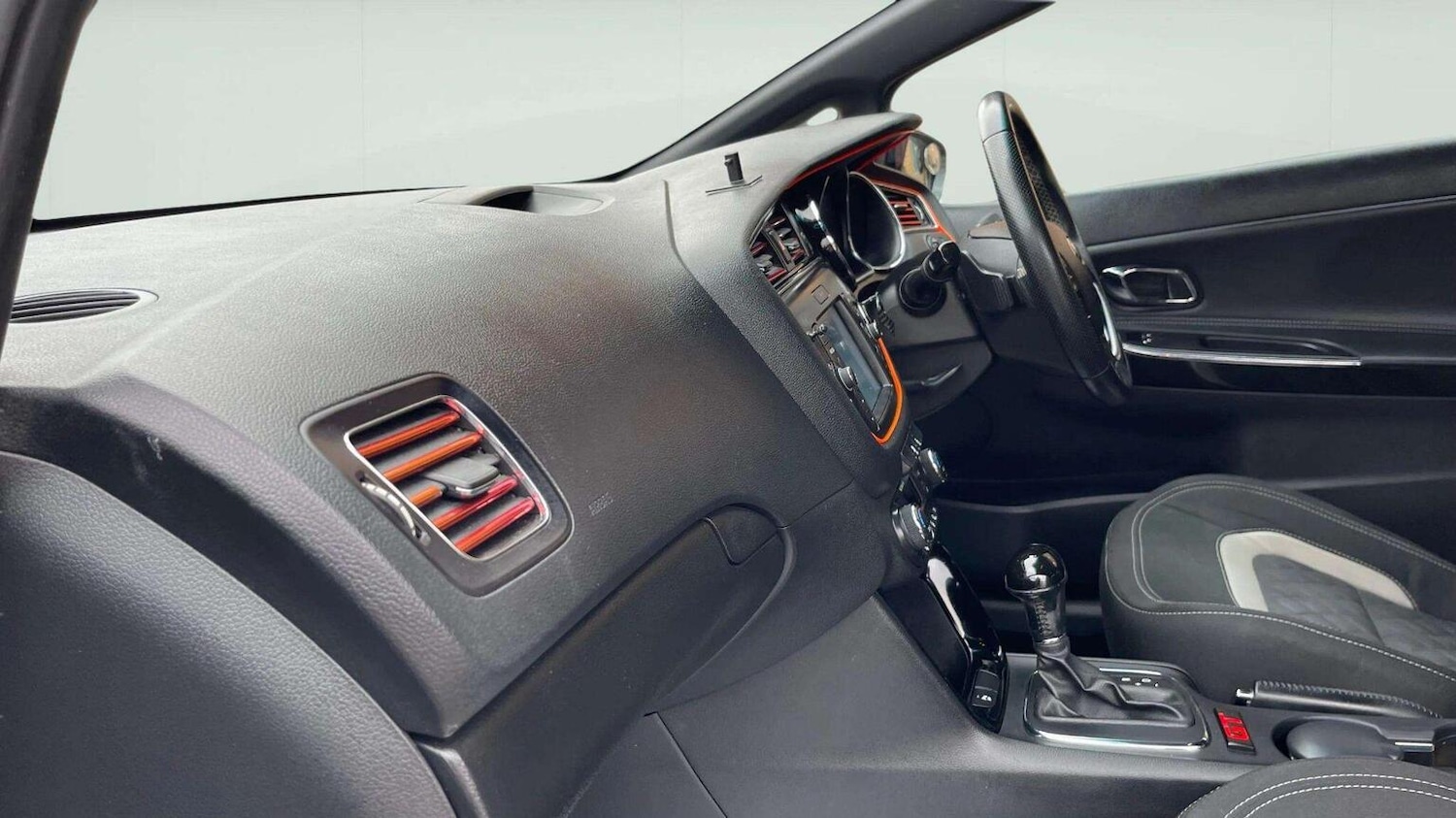 Used Kia Pro Ceed 2016 for sale - 78070570: Photo 16