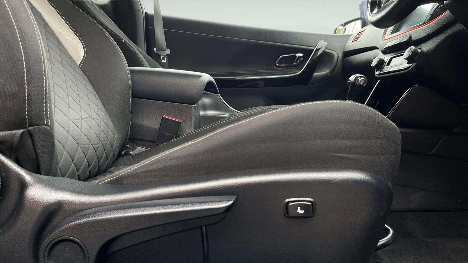 Used Kia Pro Ceed 2016 for sale - 78070570: Photo 27