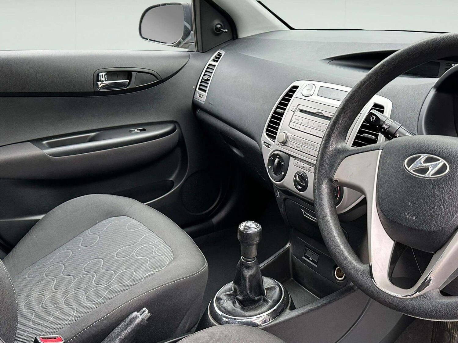 Used Hyundai i20 2012 for sale - 78070324: Photo 12