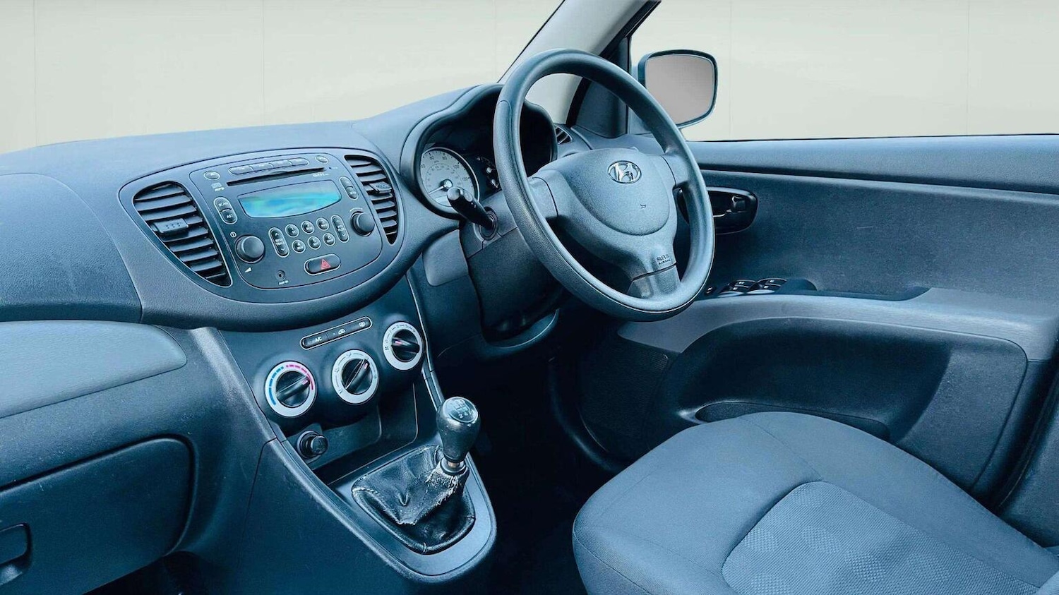 Used Hyundai i10 2010 for sale - 78070344: Photo 11