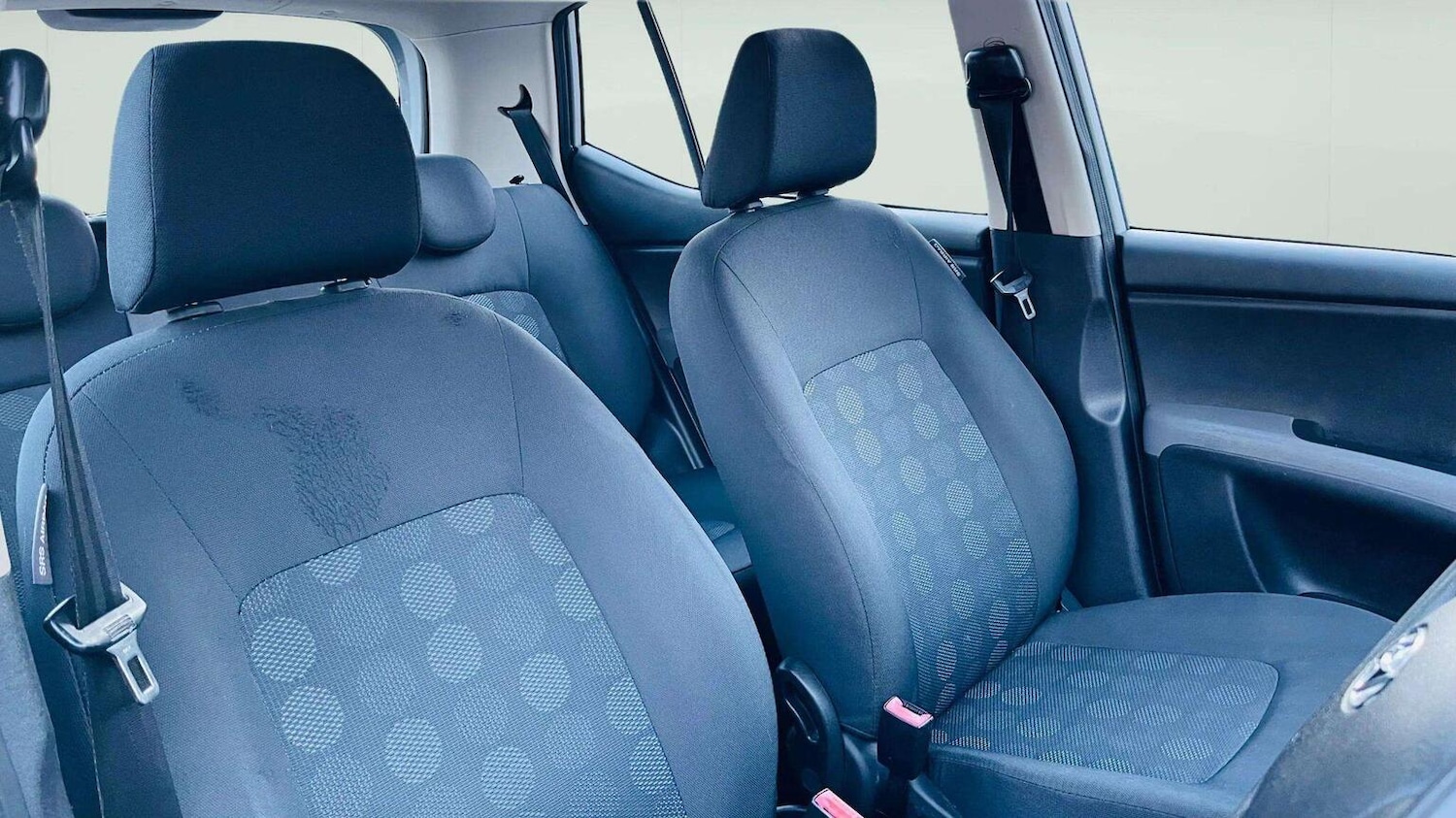 Used Hyundai i10 2010 for sale - 78070344: Photo 16