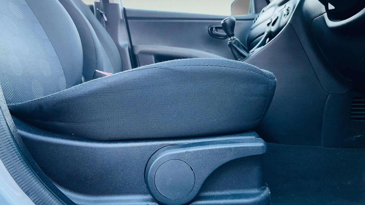 Used Hyundai i10 2010 for sale - 78070344: Photo 28