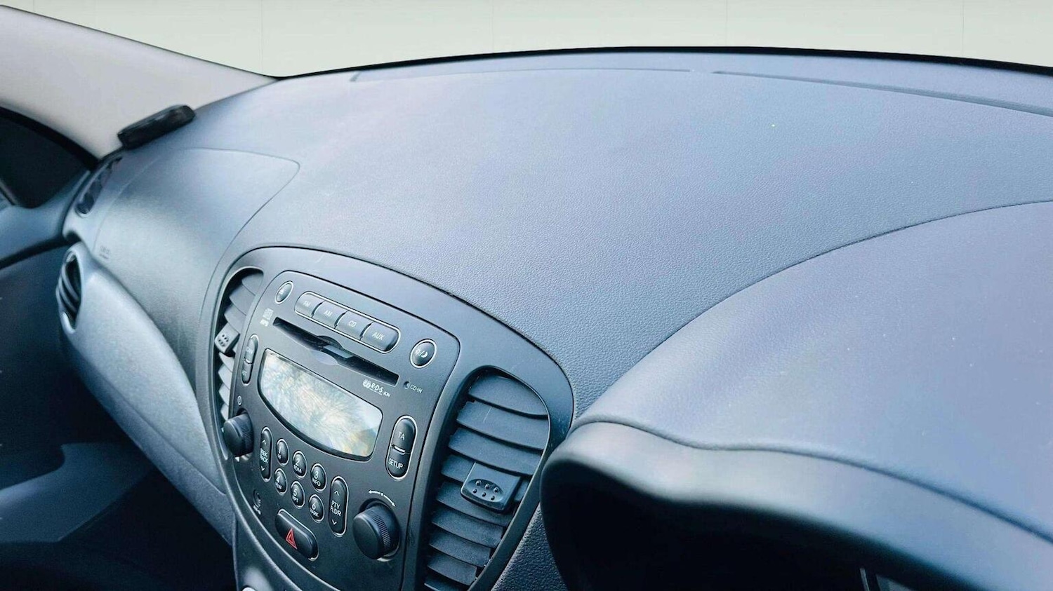 Used Hyundai i10 2010 for sale - 78070344: Photo 9