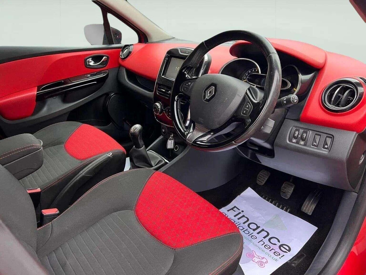 Used Renault Clio 2014 for sale - 78070472: Photo 7